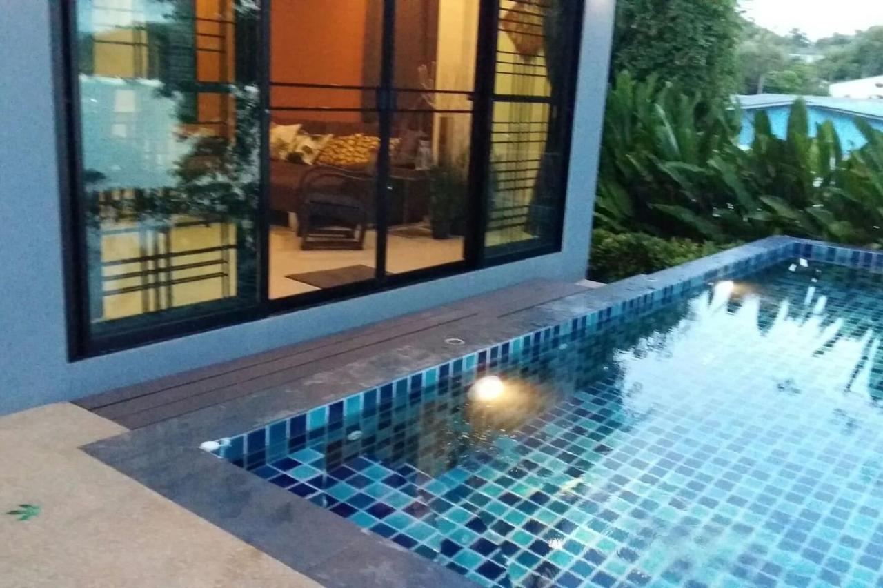 Koh Sirey Beachfront Pool Villa Phuket Екстериор снимка