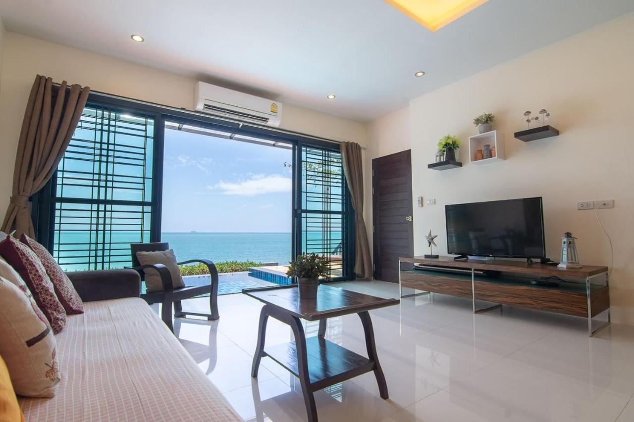 Koh Sirey Beachfront Pool Villa Phuket Екстериор снимка