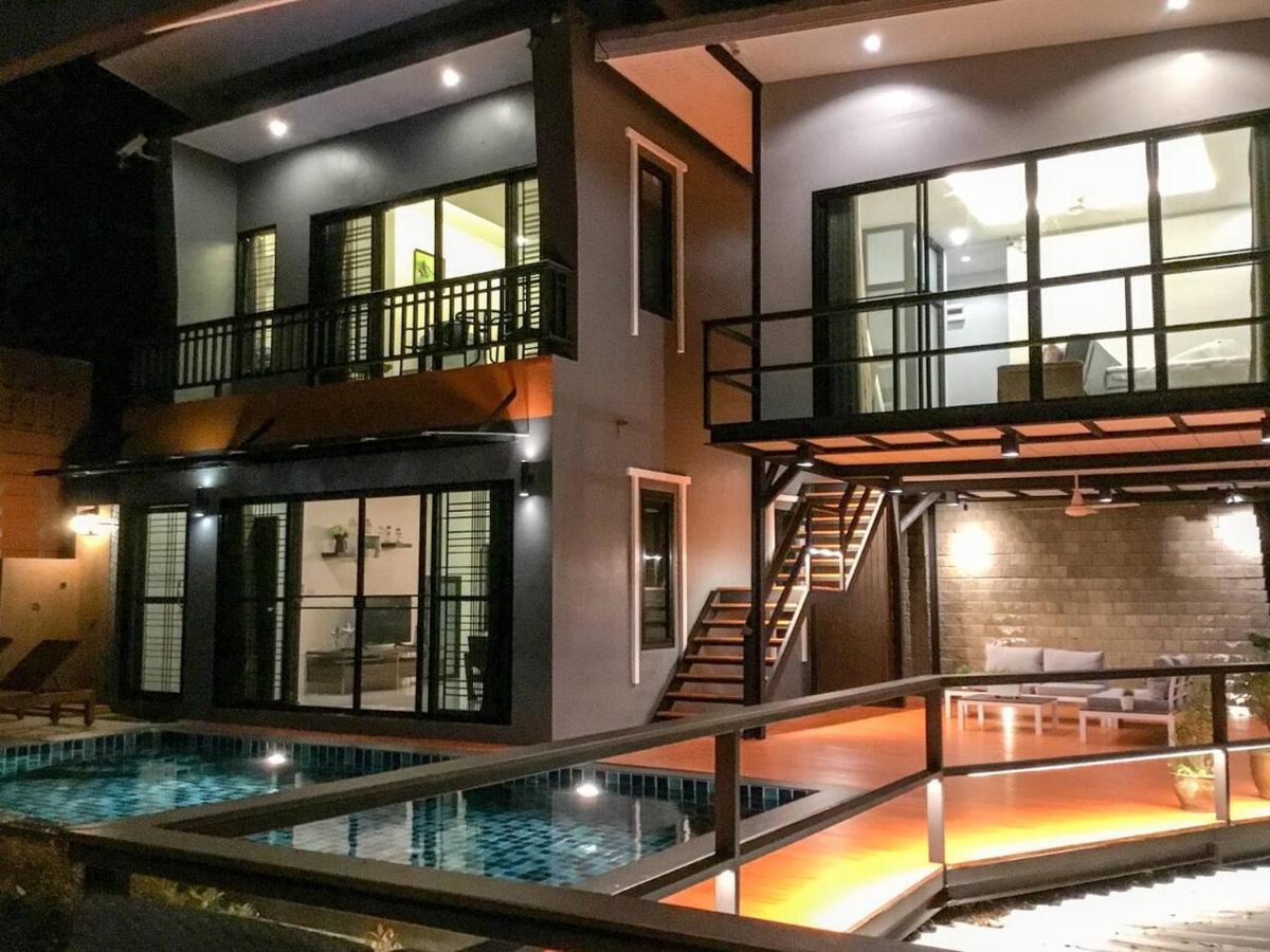 Koh Sirey Beachfront Pool Villa Phuket Екстериор снимка