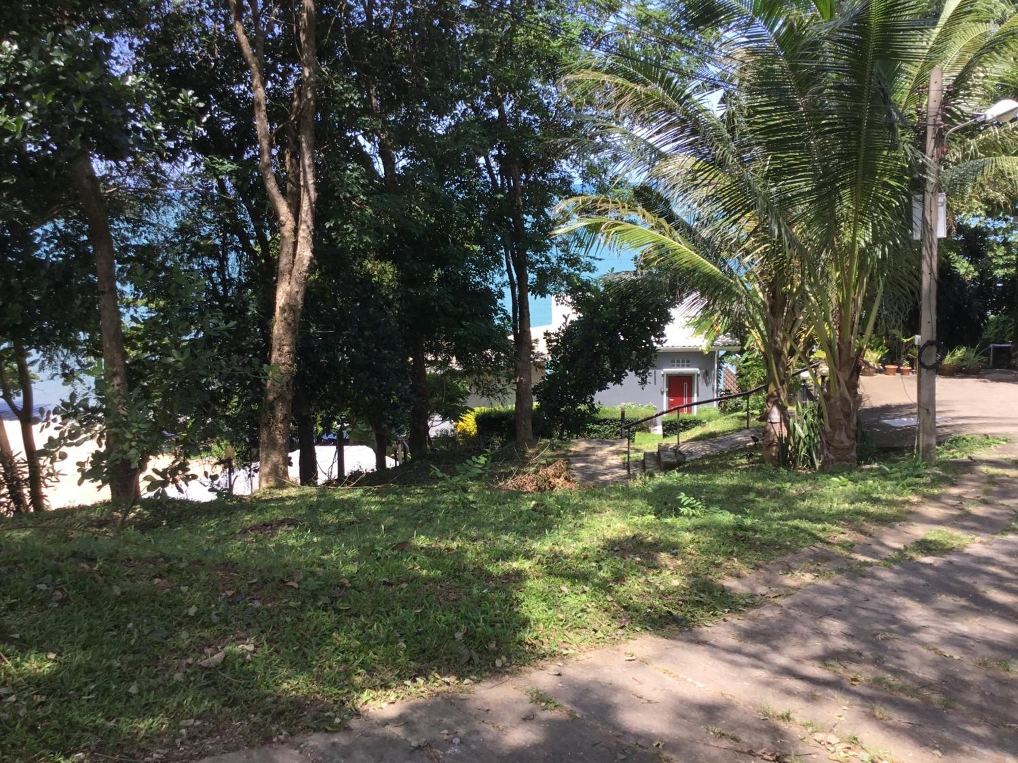 Koh Sirey Beachfront Pool Villa Phuket Екстериор снимка